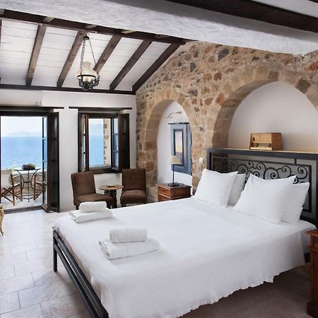 Pablito House-Seaview Monemvasia Nests Экстерьер фото